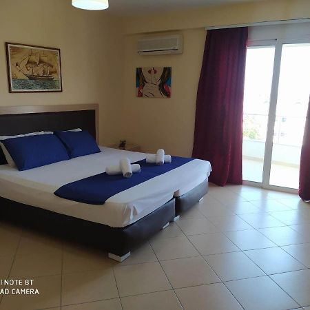 סרנדה Summer Life Apartments מראה חיצוני תמונה