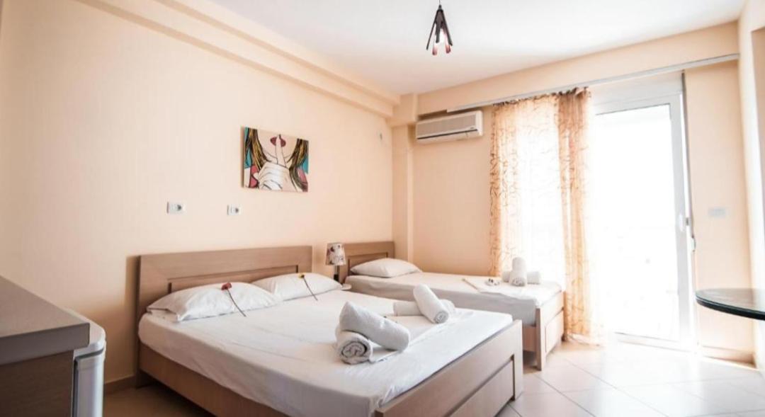 סרנדה Summer Life Apartments מראה חיצוני תמונה