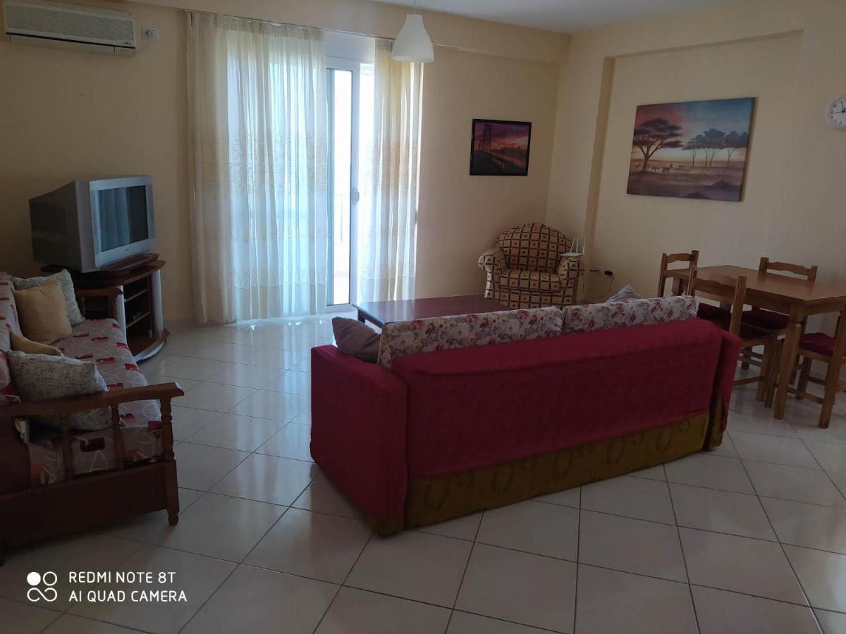 סרנדה Summer Life Apartments מראה חיצוני תמונה