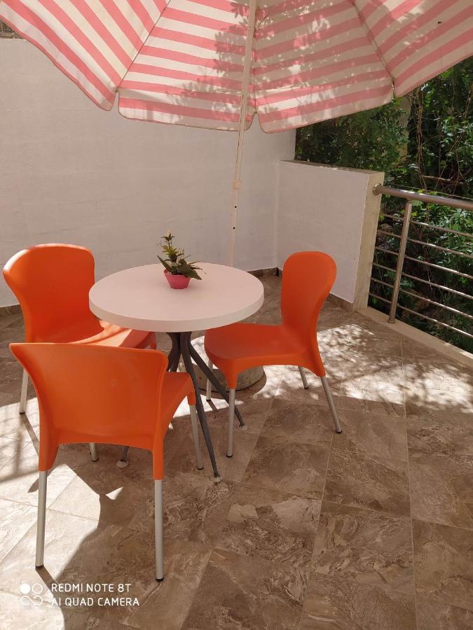 סרנדה Summer Life Apartments מראה חיצוני תמונה
