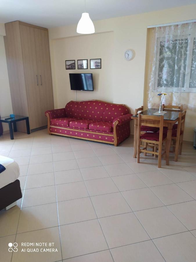 סרנדה Summer Life Apartments מראה חיצוני תמונה